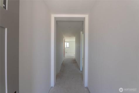 532 S Oasis Loop East Wenatchee WA 98802