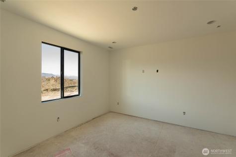 532 S Oasis Loop East Wenatchee WA 98802