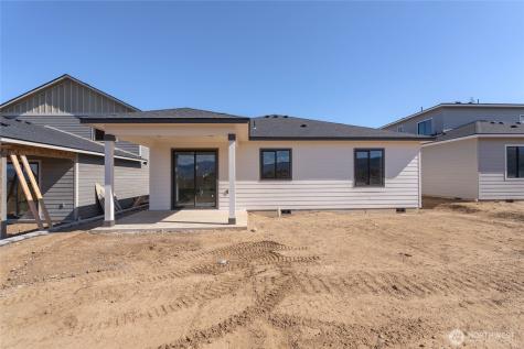 532 S Oasis Loop East Wenatchee WA 98802