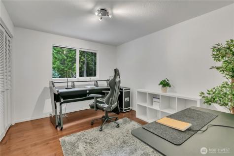 17536 201st Avenue NE Woodinville WA 98077