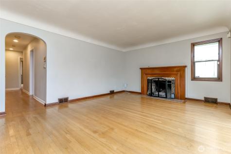 1119 N Tacoma Avenue Tacoma WA 98403