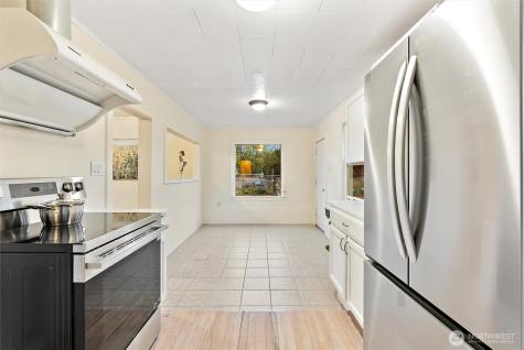 8419 S 116th Seattle WA 98178