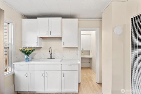 8419 S 116th Seattle WA 98178