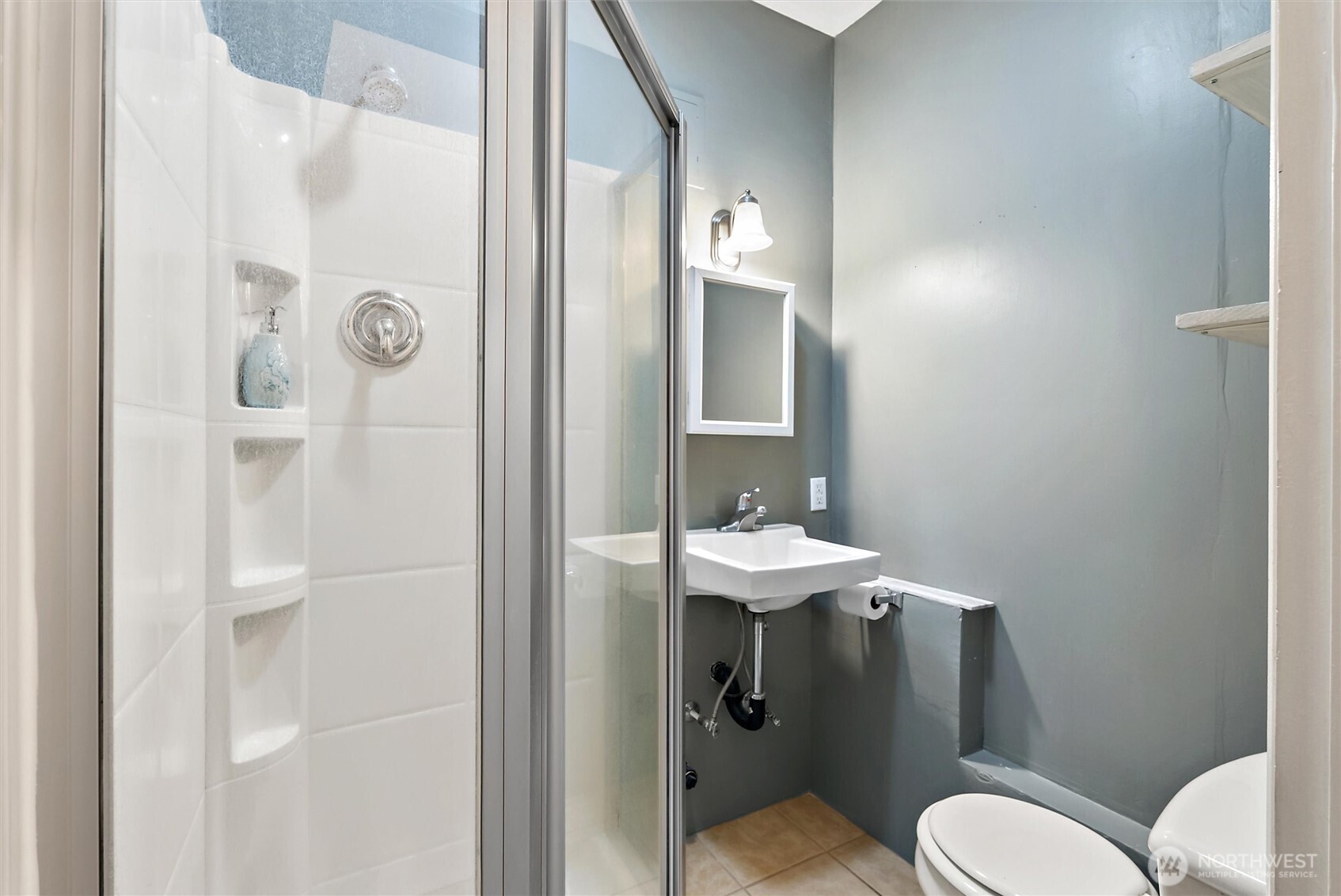 8419 S 116th Seattle WA 98178