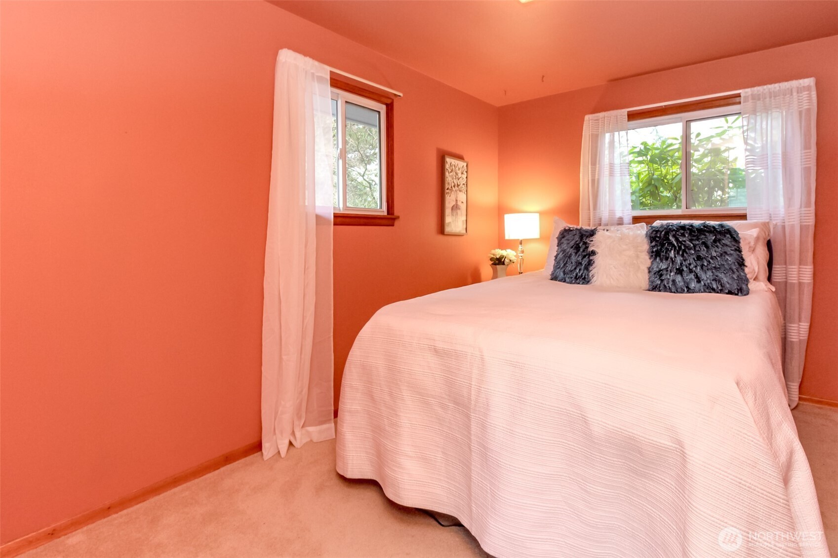 215 E 48th Street Tacoma WA 98404