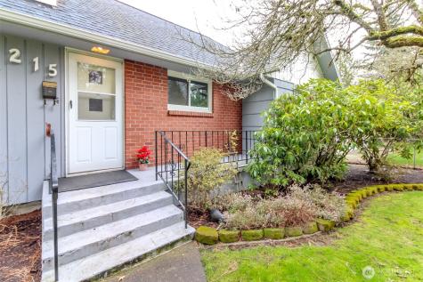 215 E 48th Street Tacoma WA 98404