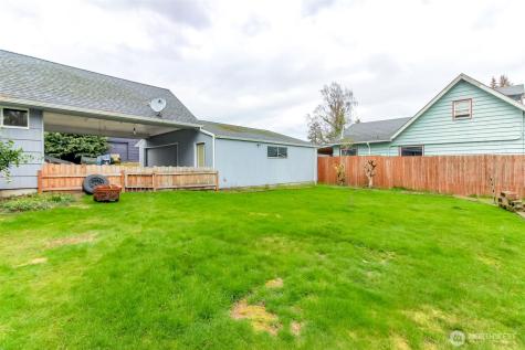 215 E 48th Street Tacoma WA 98404