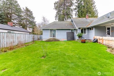 215 E 48th Street Tacoma WA 98404