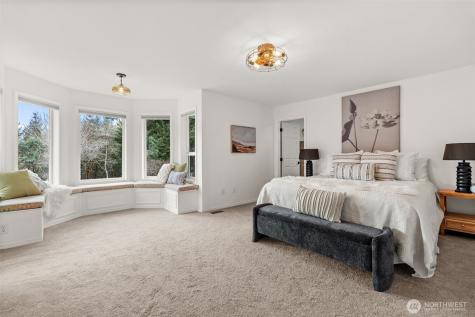 9512 72nd Avenue NW Gig Harbor WA 98332