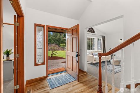 9512 72nd Avenue NW Gig Harbor WA 98332