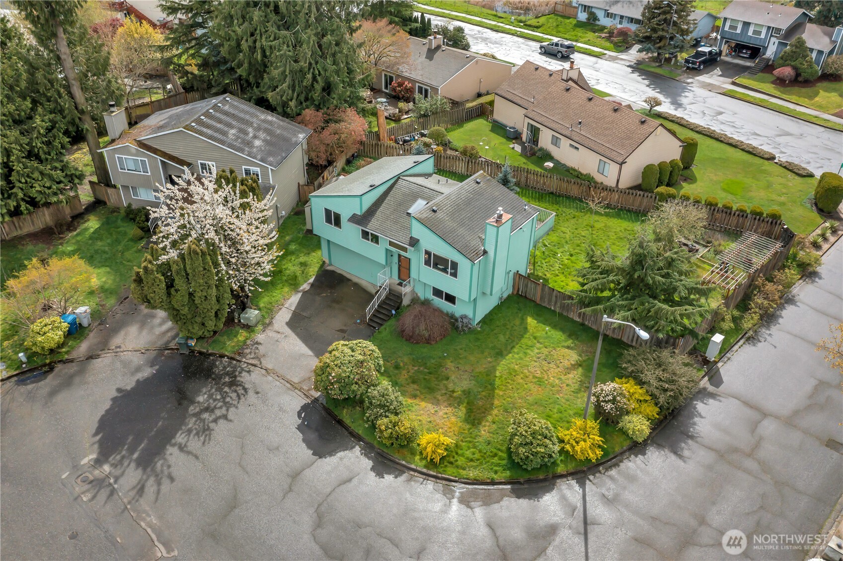 11305 SE 228th Place Kent WA 98031