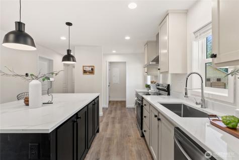 18495 SE Covington Sawyer Road Kent WA 98042