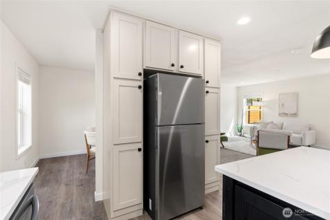 18495 SE Covington Sawyer Road Kent WA 98042