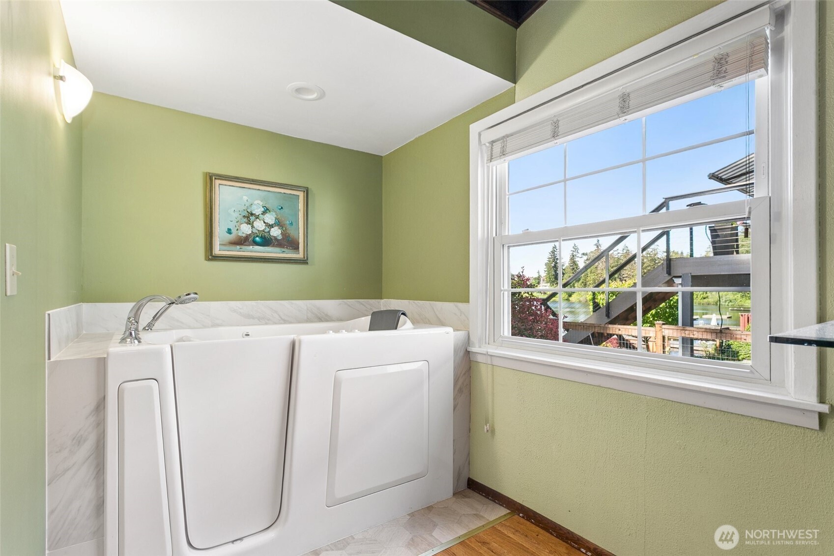 2207 S 304th Street Federal Way WA 98003