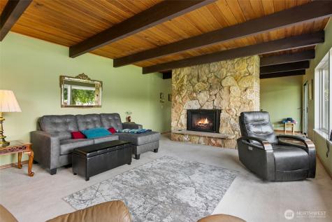 2207 S 304th Street Federal Way WA 98003
