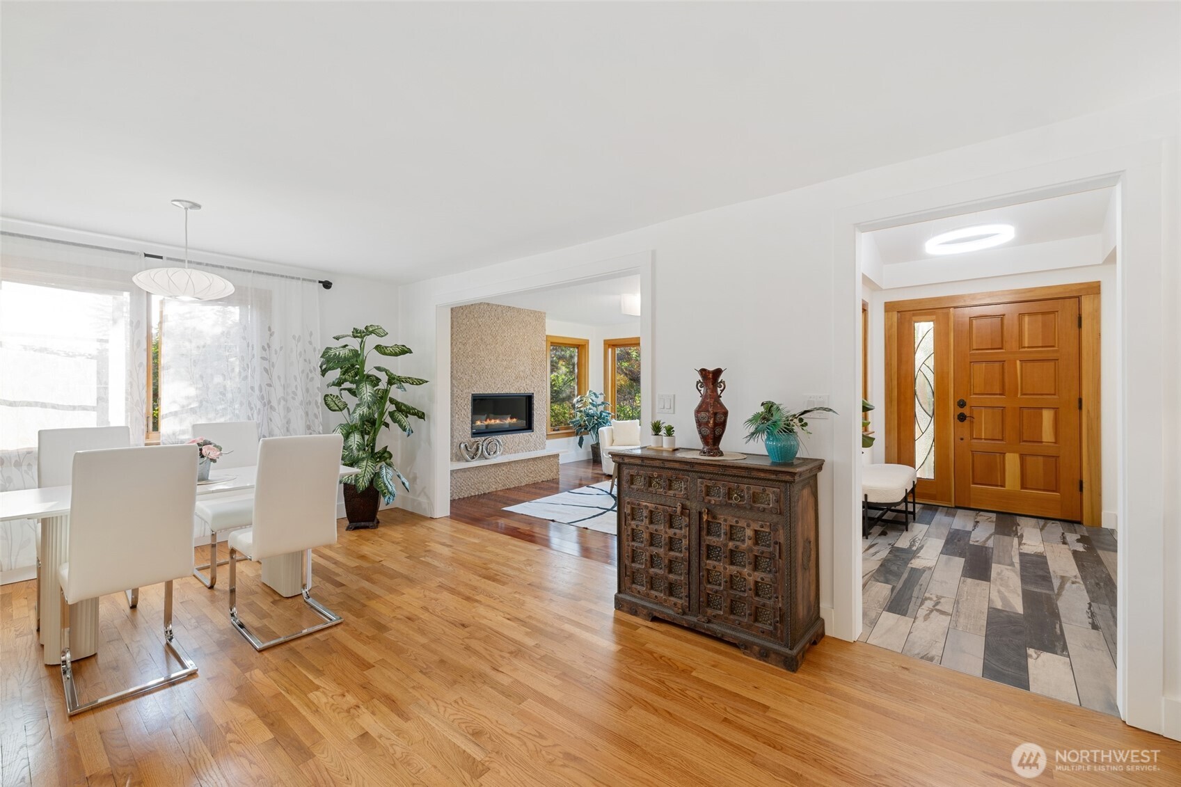 9615 NE 26th Street Clyde Hill WA 98004