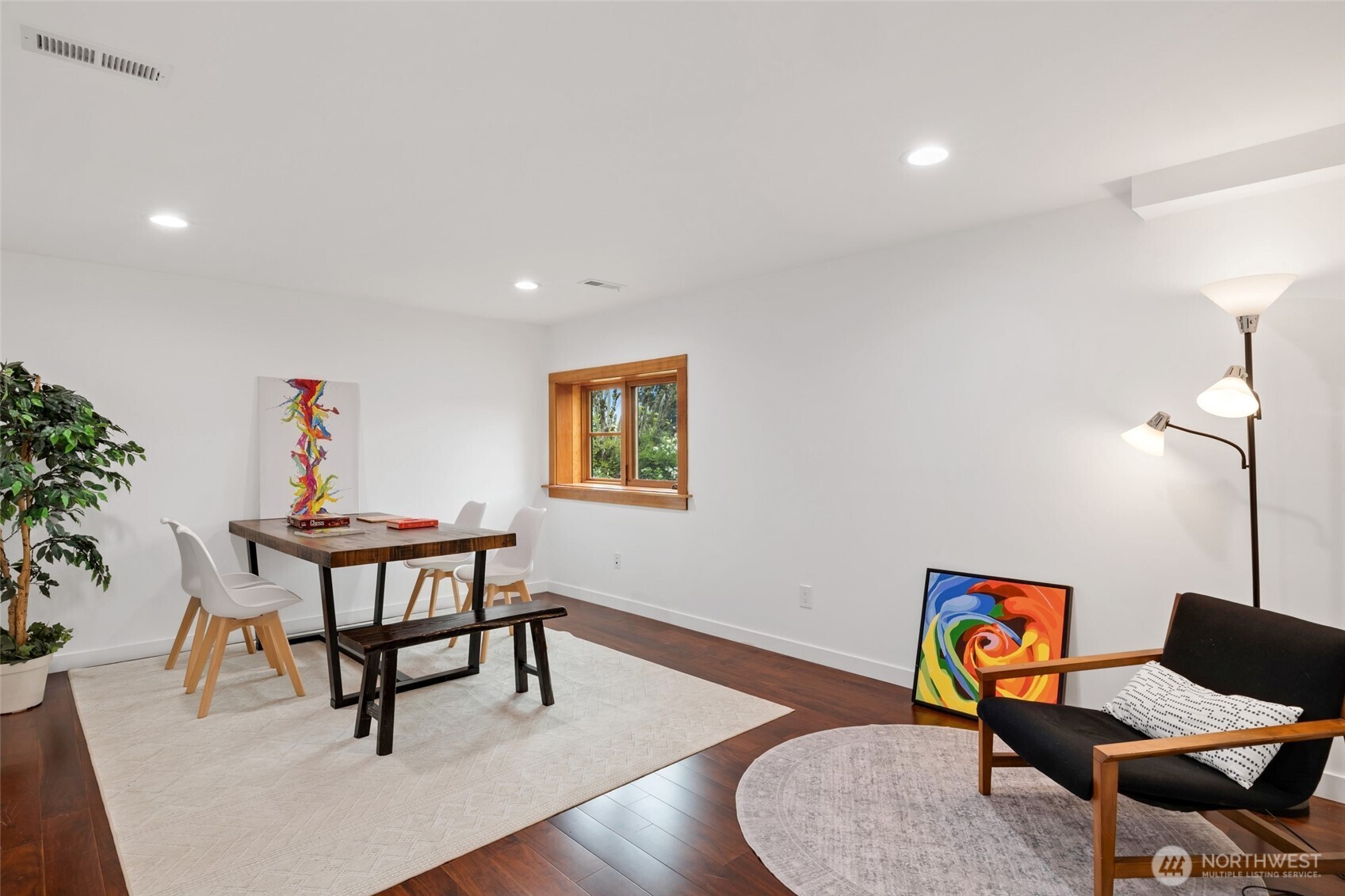 9615 NE 26th Street Clyde Hill WA 98004