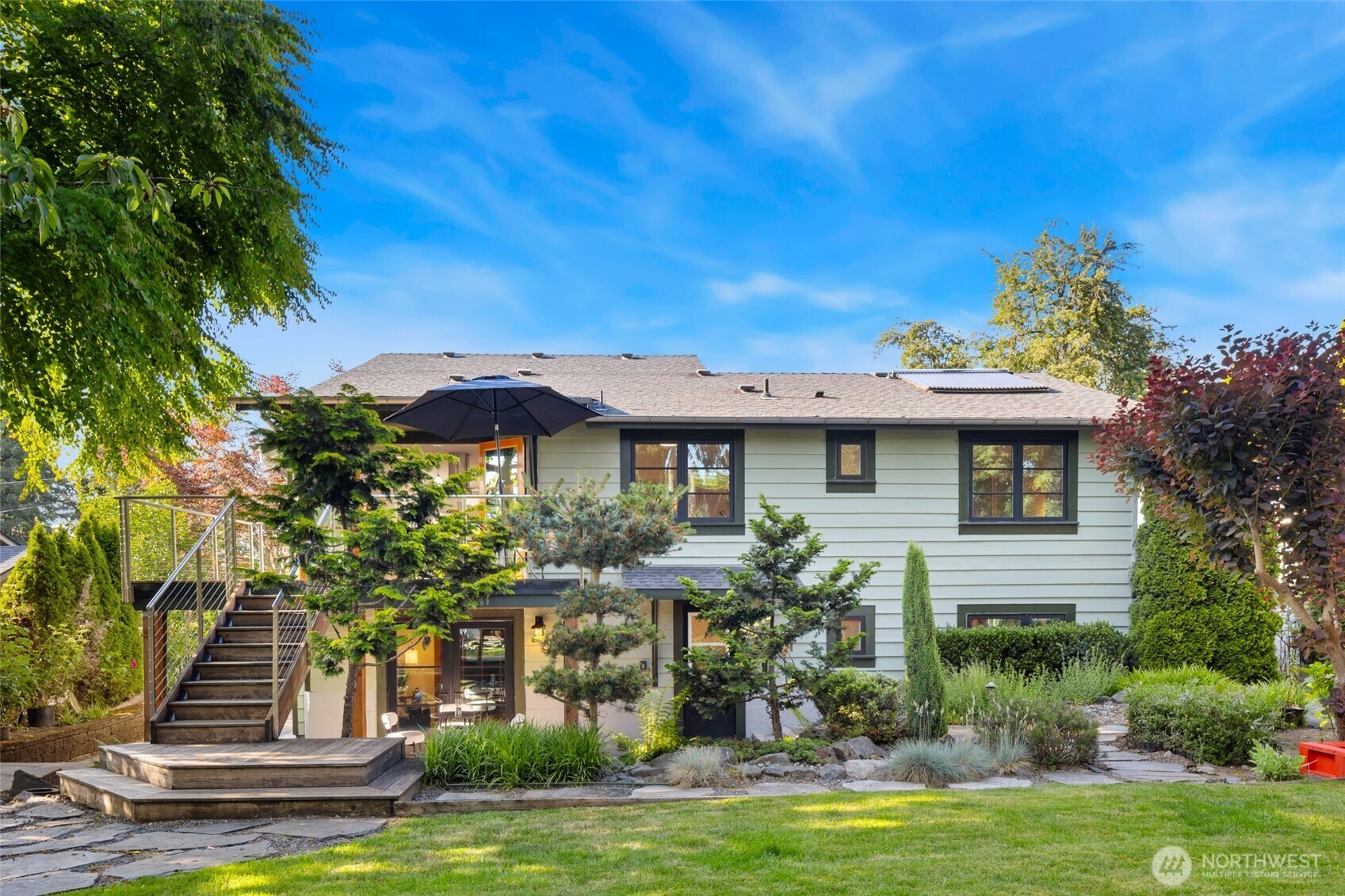 9615 NE 26th Street Clyde Hill WA 98004