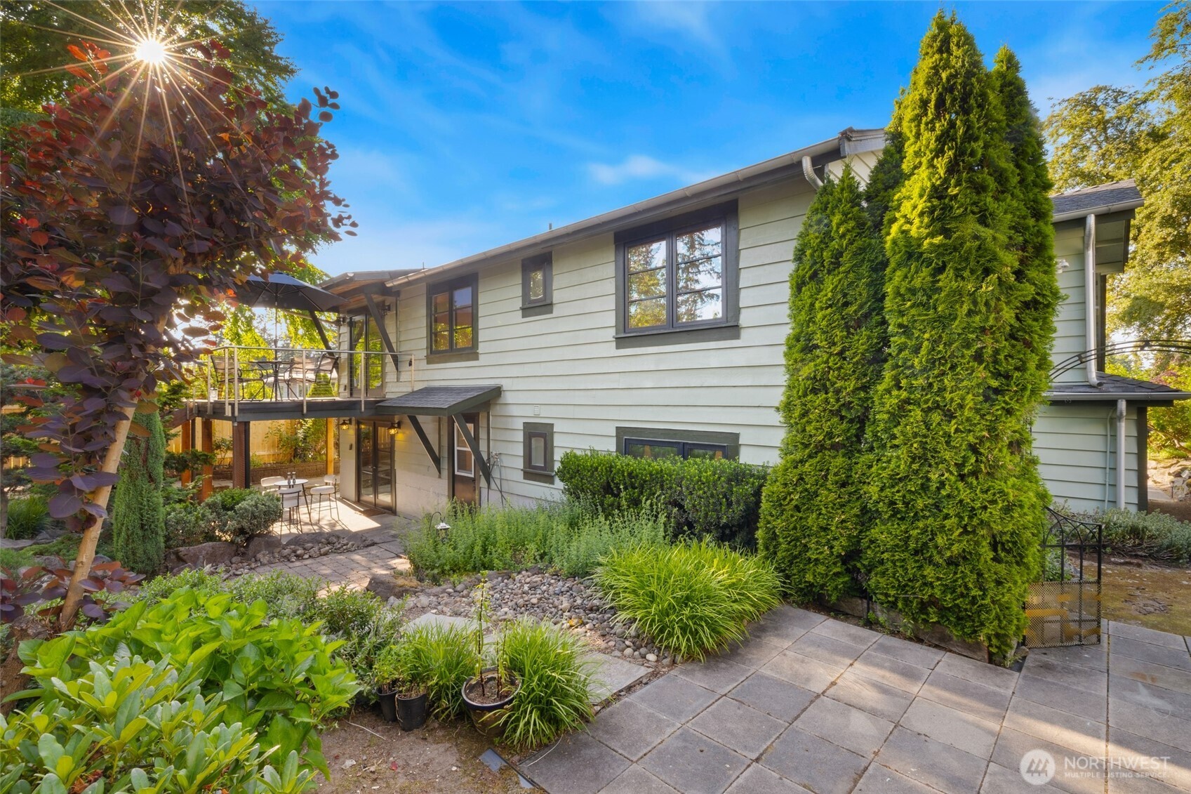 9615 NE 26th Street Clyde Hill WA 98004