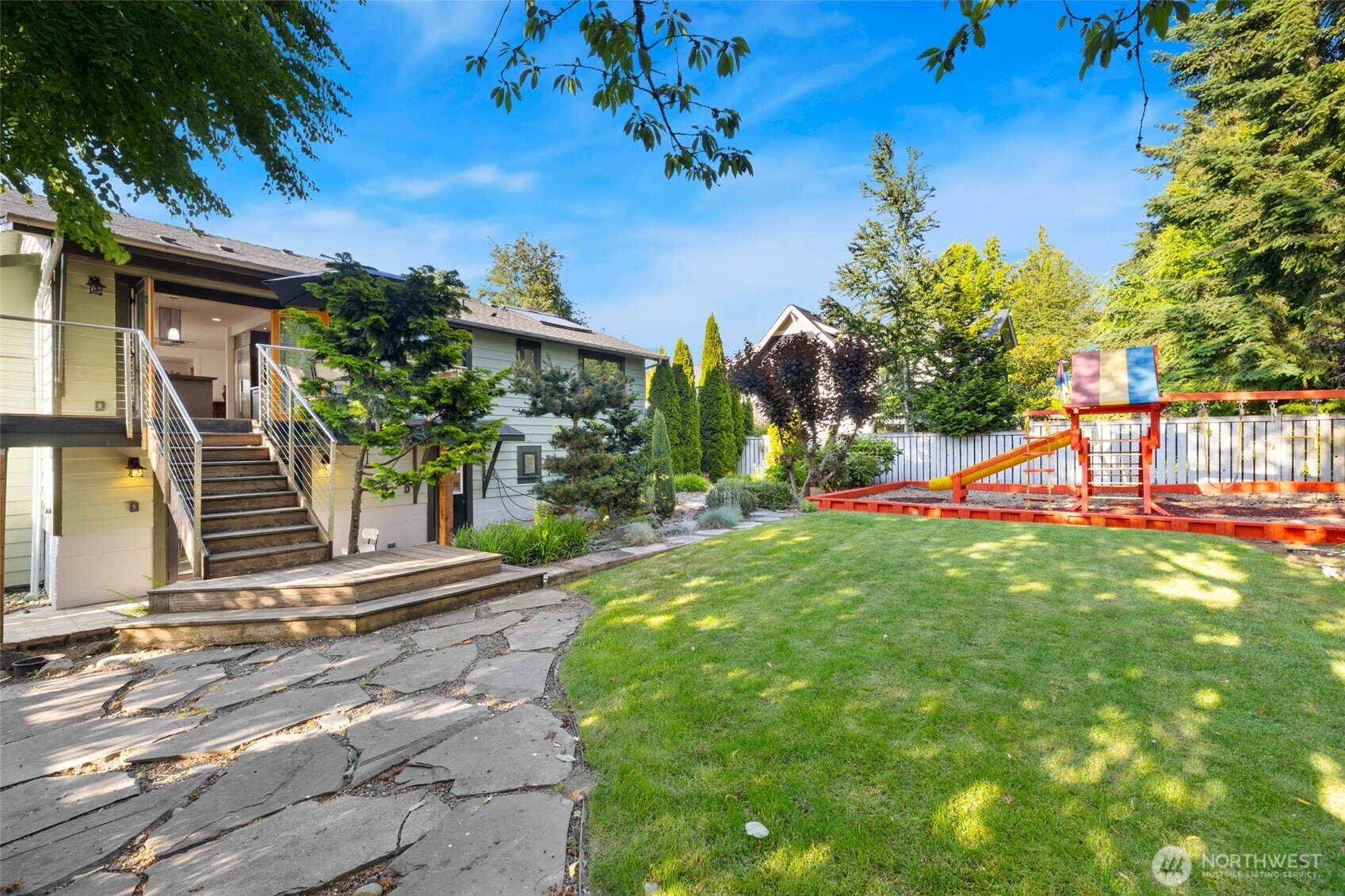 9615 NE 26th Street Clyde Hill WA 98004