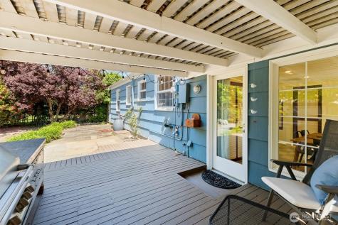 2709 Lynn Street Bellingham WA 98225