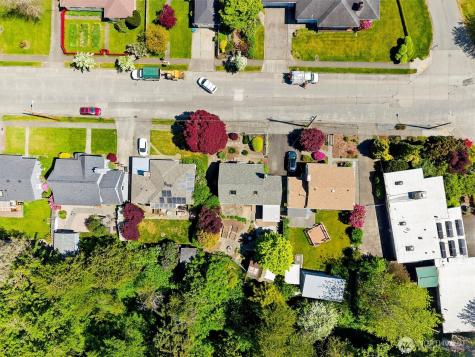 2709 Lynn Street Bellingham WA 98225