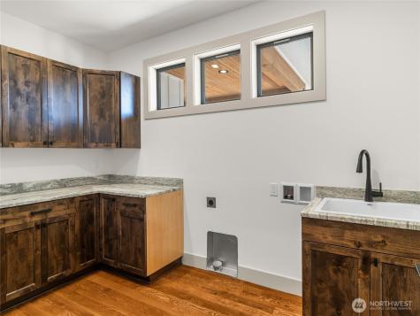 11448 Crockett Street SW Olympia WA 98512