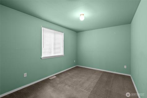 12602 118th Street Court E Puyallup WA 98374