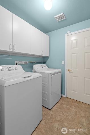 12602 118th Street Court E Puyallup WA 98374