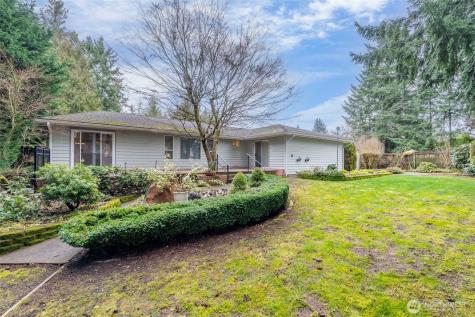 12602 118th Street Court E Puyallup WA 98374