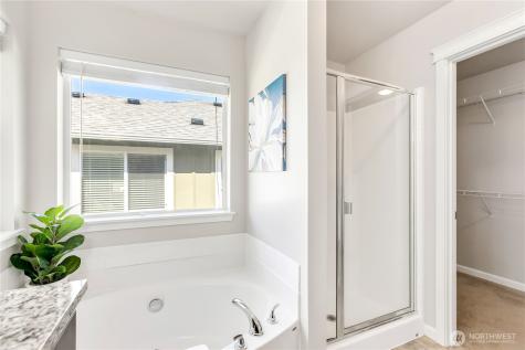 3824 Discovery Avenue SW Bremerton WA 98312