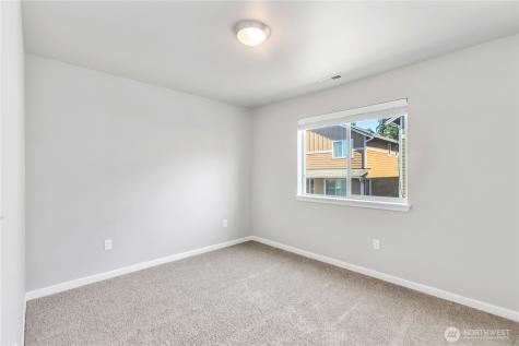 3824 Discovery Avenue SW Bremerton WA 98312