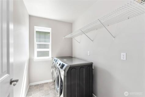 3824 Discovery Avenue SW Bremerton WA 98312