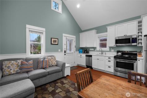 35 Beach Cabin Lane Pacific Beach WA 98571