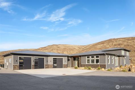 56 Spring Valley Road Rock Island WA 98850
