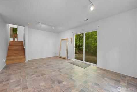 5 Horseshoe Circle Bellingham WA 98229