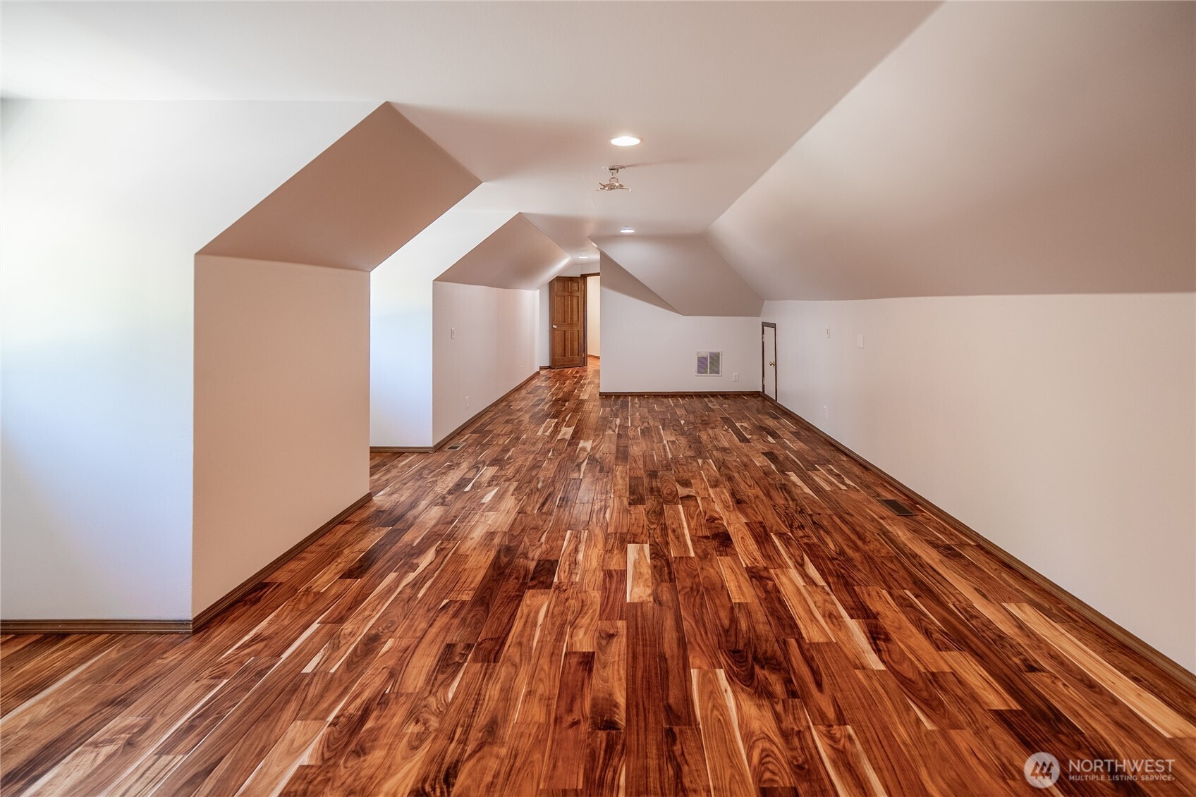 18109 236th Avenue NE Woodinville WA 98077