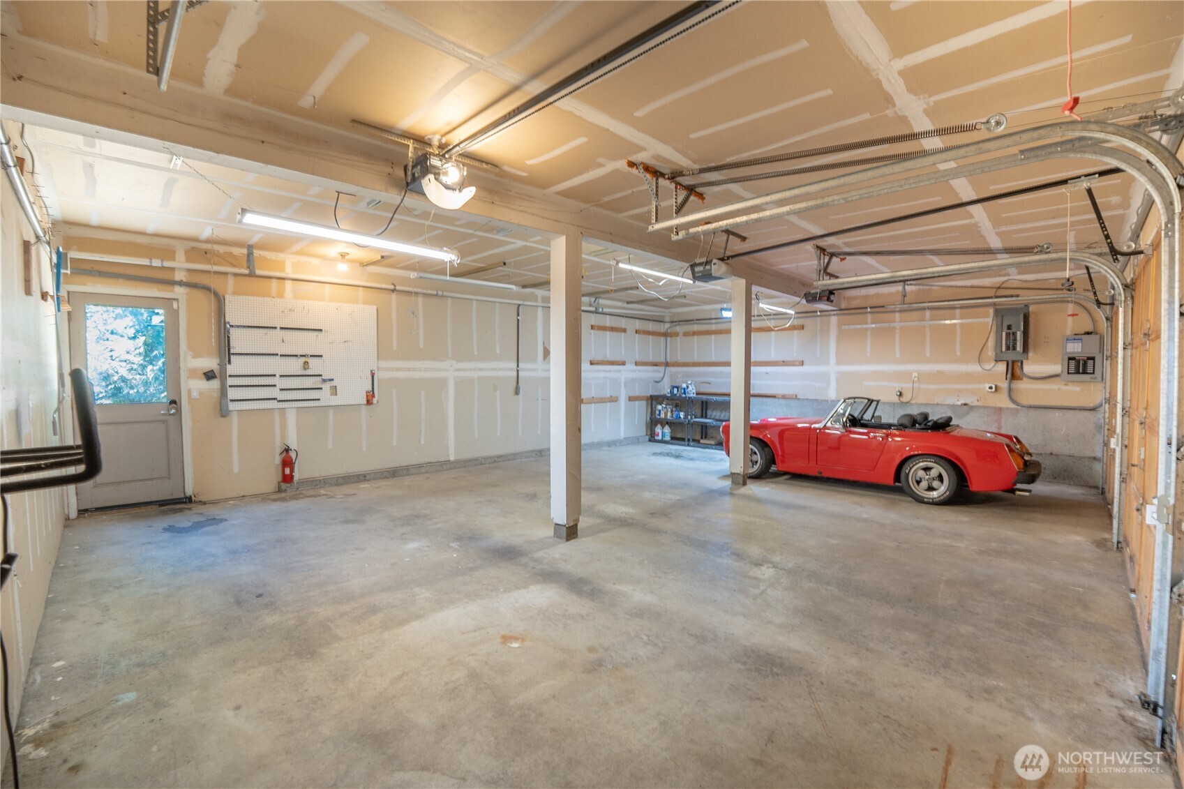 18109 236th Avenue NE Woodinville WA 98077