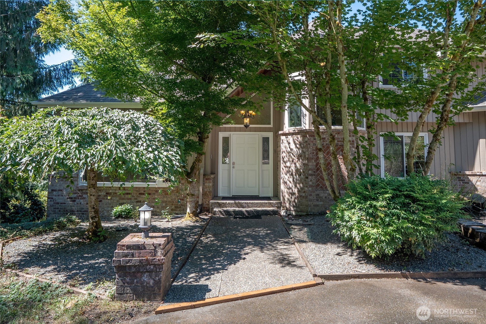 18109 236th Avenue NE Woodinville WA 98077