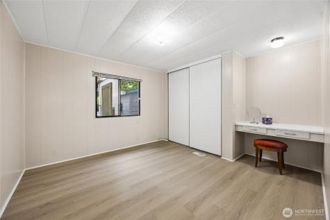 11513 155th Avenue SE Renton WA 98059