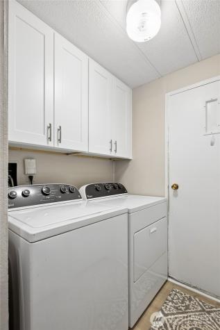 11513 155th Avenue SE Renton WA 98059