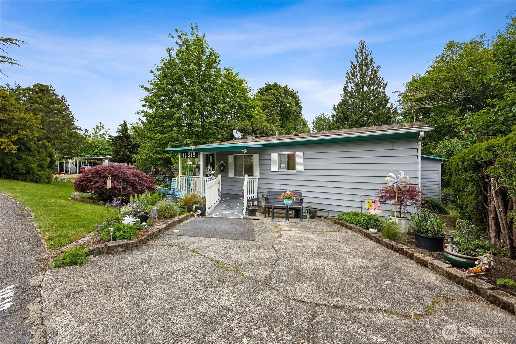 11513 155th Avenue SE Renton WA 98059