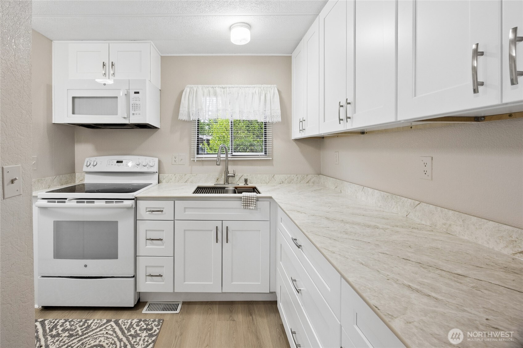 11513 155th Avenue SE Renton WA 98059