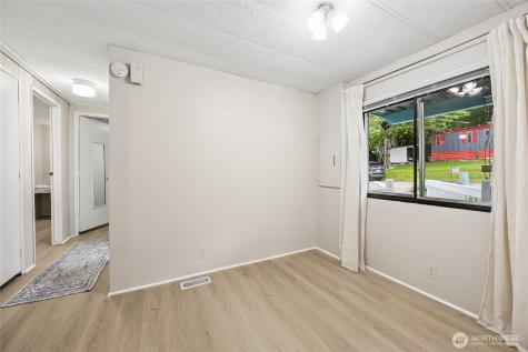 11513 155th Avenue SE Renton WA 98059