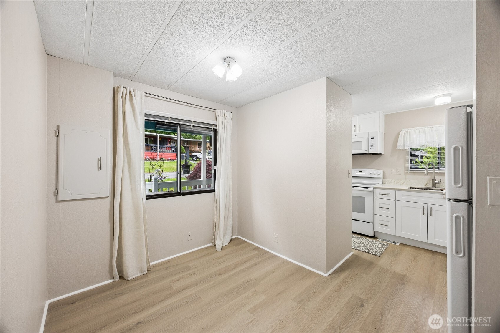 11513 155th Avenue SE Renton WA 98059