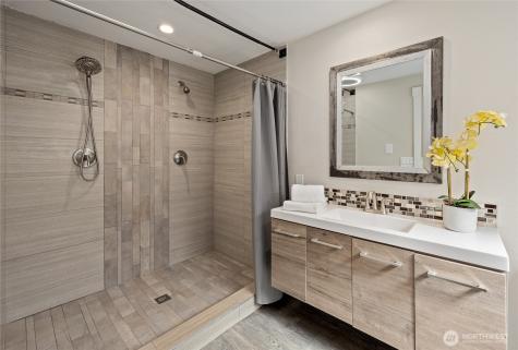 1462 SE Camano Drive Camano Island WA 98282