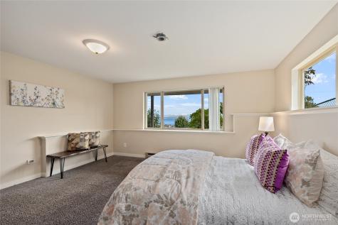 1462 SE Camano Drive Camano Island WA 98282