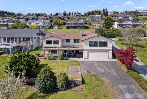1462 SE Camano Drive Camano Island WA 98282