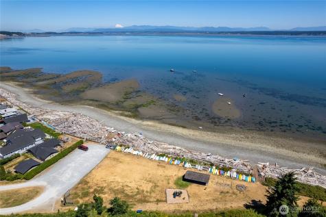 1462 SE Camano Drive Camano Island WA 98282