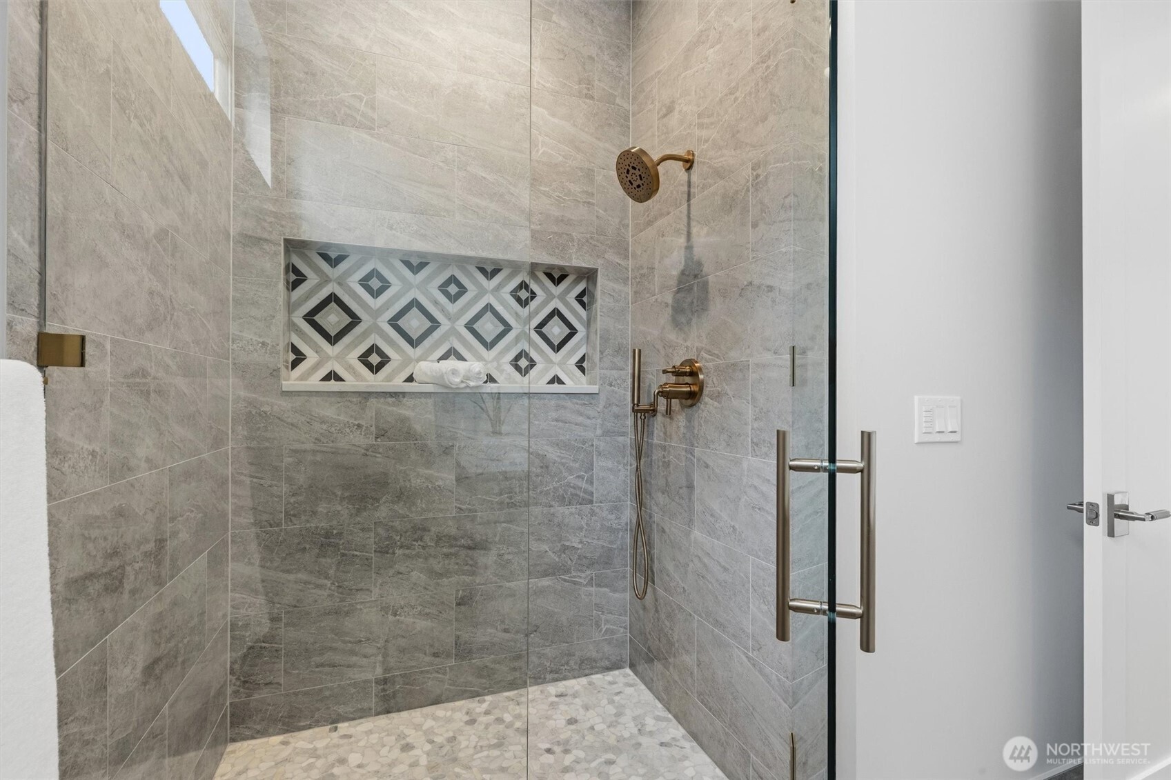 11921 90th Ave NE Kirkland WA 98034